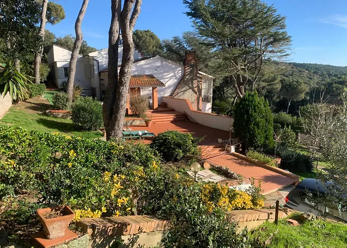 Villa Tara Quercianella